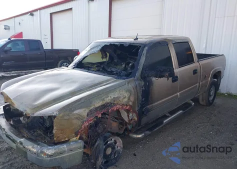 2004 Chevrolet Silverado 2500Hd Lt from USA, damaged, VIN 1GCHK23134F112288
